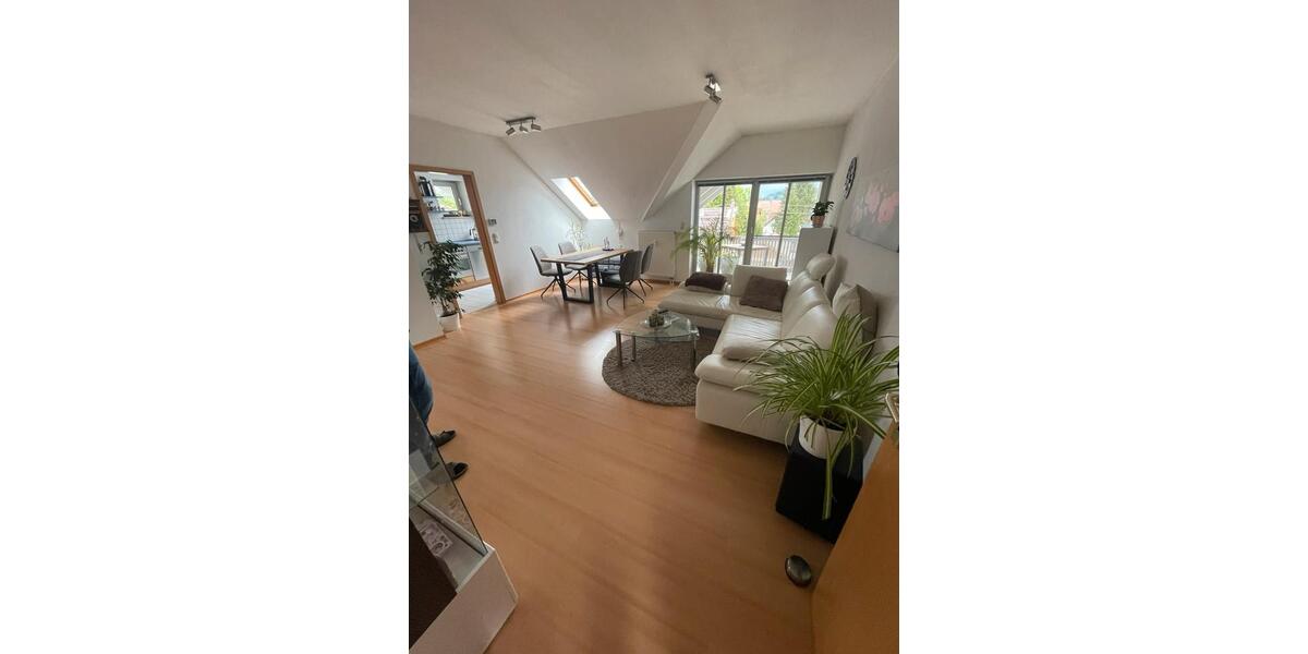 Dachgeschoßwohnung Peiting - 2 Zimmer, 60 m&sup2;, 950&euro; | Angebot:26045147