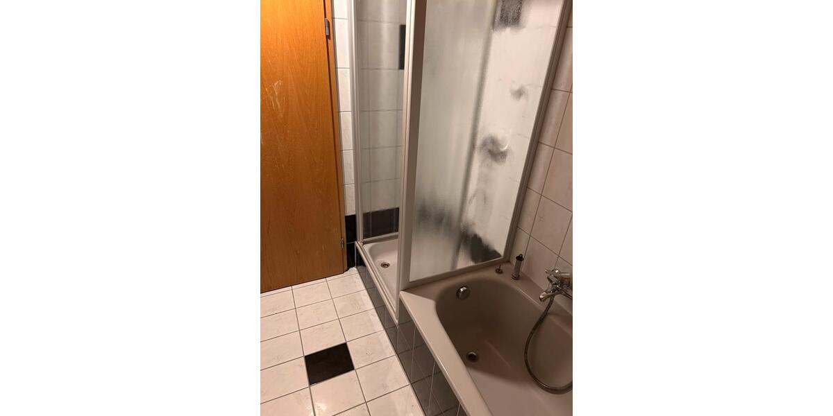 Dachgeschoßwohnung Neidenstein - 4 Zimmer, 82 m&sup2;, 730&euro; | Angebot:25053510