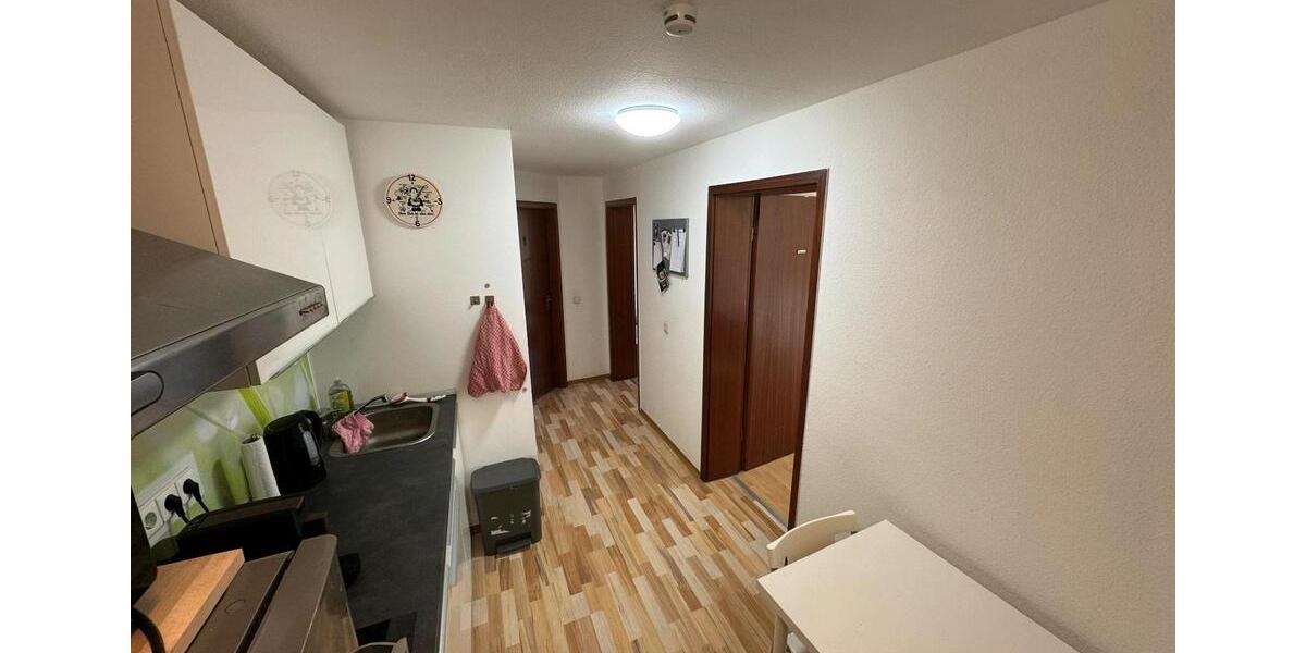 Erdgeschoßwohnung Mosbach - 2 Zimmer, 15 m&sup2;, 300&euro; | Angebot:25569290