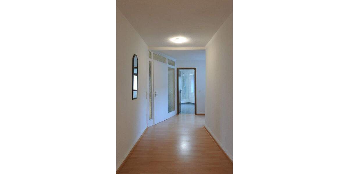 Etagenwohnung Saarburg - 3 Zimmer, 85 m&sup2;, 650&euro; | Angebot:25729345