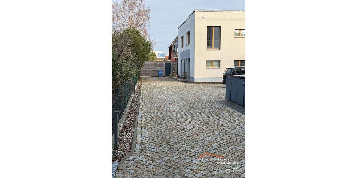 Doppelhaushälfte Berlin / Niederschönhausen Niederschönhausen - 3 Zimmer, 91 m&sup2;, 1.750&euro; | Angebot:25030611