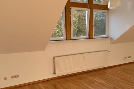 Dachgeschosswohnung zu vermieten 2ZKB 1 zimmer