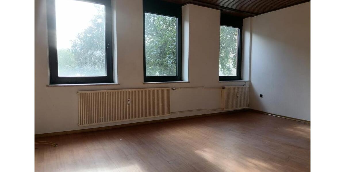 Etagenwohnung Duisburg Hamborn - 4 Zimmer, 82 m&sup2;, 540&euro; | Angebot:25840859