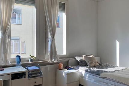 Wohnen auf Zeit Reutlingen Reutlingen (Kernstadt) - 1 Zimmer, 18 m&sup2;, 510&euro; | Angebot:25407025