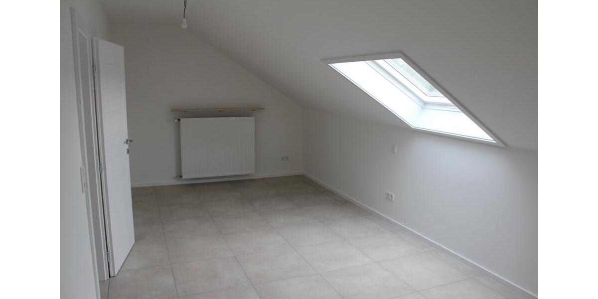 Dachgeschoßwohnung Hainburg - 2 Zimmer, 65 m&sup2;, 950&euro; | Angebot:26670525