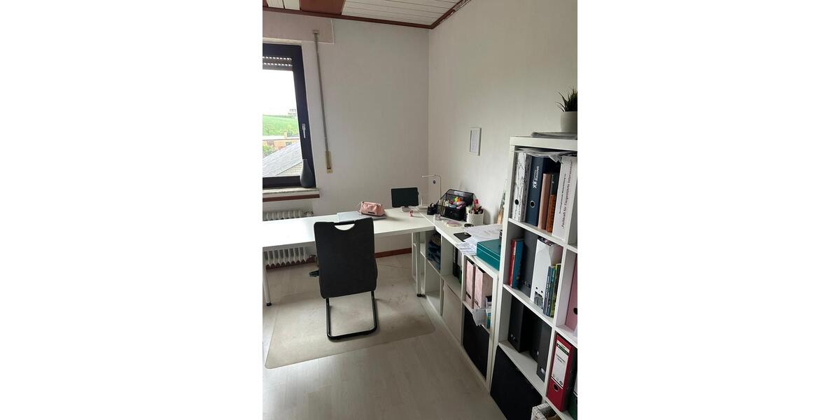 Etagenwohnung Hessisch Oldendorf - 3 Zimmer, 75 m&sup2;, 990&euro; | Angebot:26477860