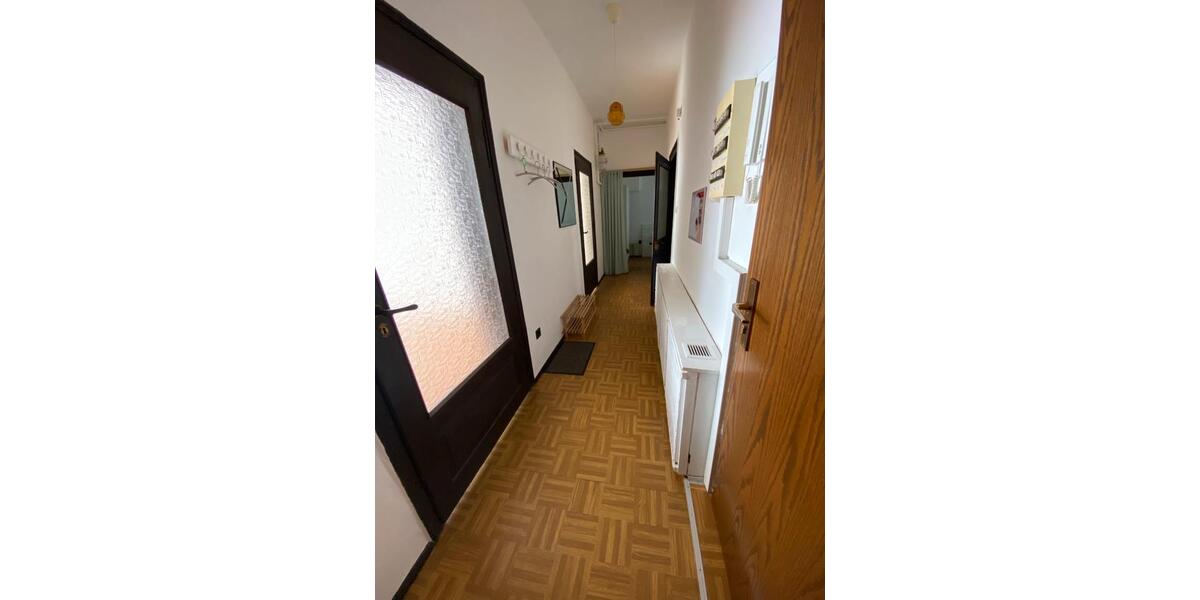 Wohnen auf Zeit Zwickau - 1 Zimmer, 23 m&sup2;, 153&euro; | Angebot:26465458