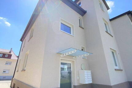 Wohnung Villingen-Schwenningen Schwenningen - 5 Zimmer, 83 m&sup2;, 950&euro; | Angebot:26213557
