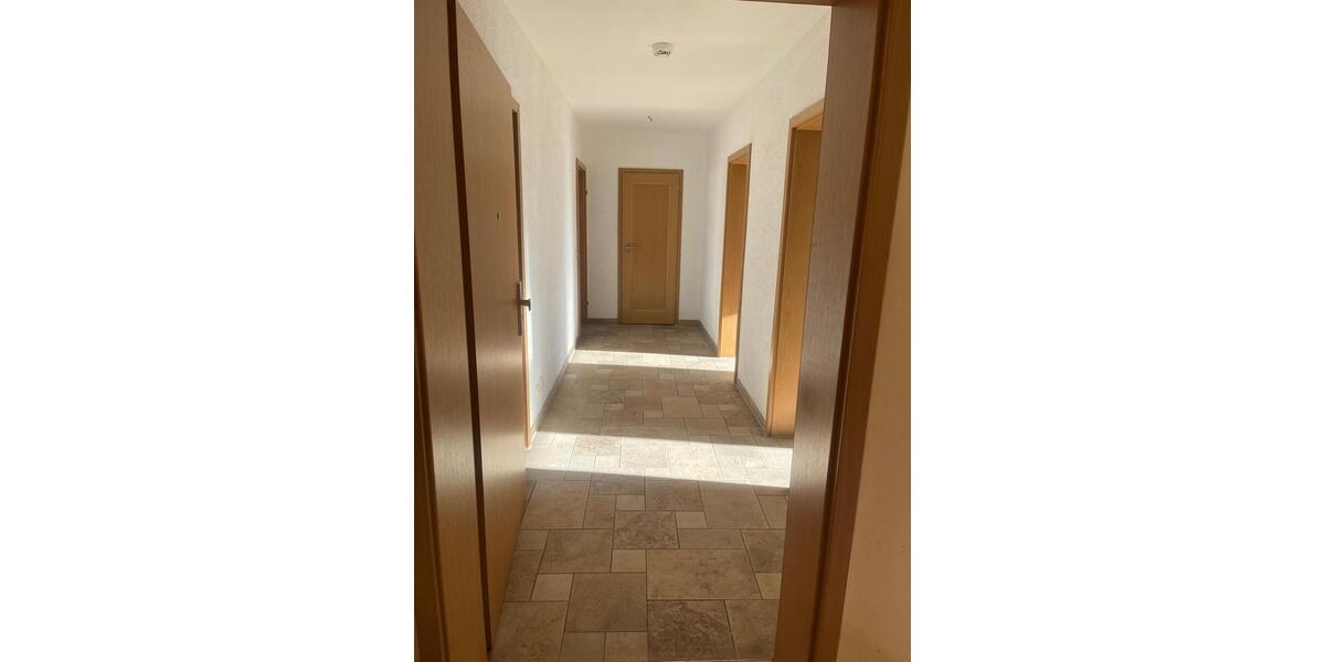 Etagenwohnung Magdeburg Lemsdorf - 3 Zimmer, 72 m&sup2;, 625&euro; | Angebot:26379985