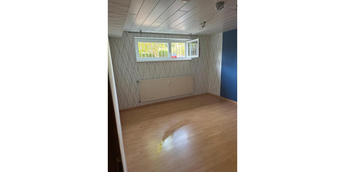 Etagenwohnung Haiger - 1 Zimmer, 65 m&sup2;, 750&euro; | Angebot:26521795