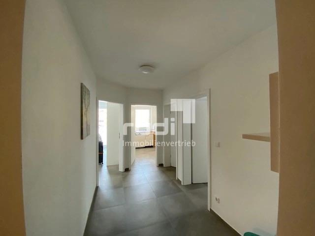 Etagenwohnung Paderborn Univiertel - 3 Zimmer, 85 m&sup2;, 1.780&euro; | Angebot:26479421