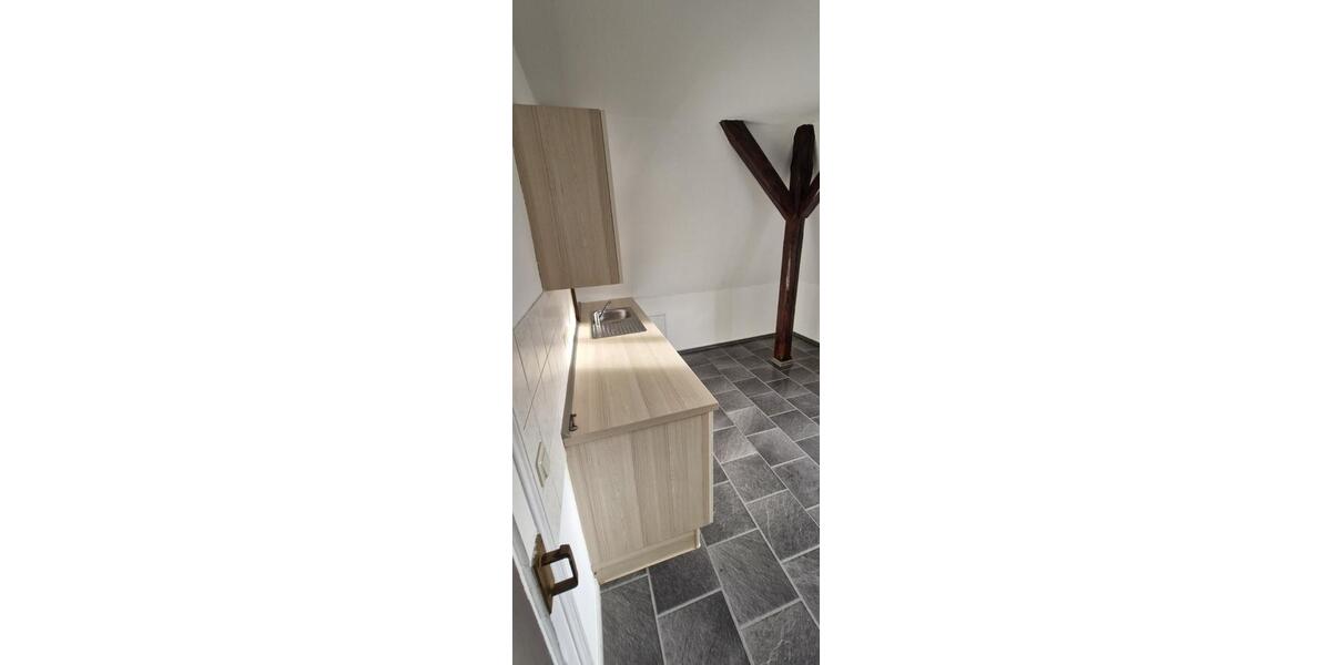 Etagenwohnung Blankenburg (Harz) - 2 Zimmer, 64 m&sup2;, 350&euro; | Angebot:24672950