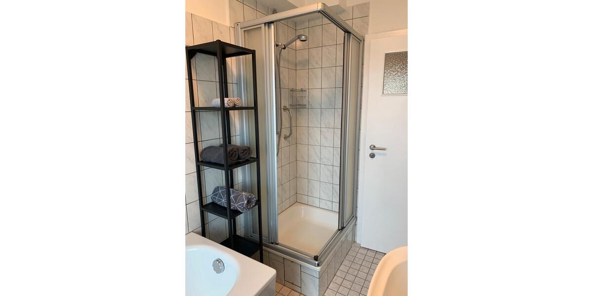 Wohnen auf Zeit Köln Mülheim - 1 Zimmer, 21 m&sup2;, 575&euro; | Angebot:26447440