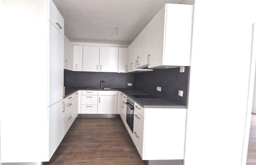 Etagenwohnung Lörrach Brombach - 3 Zimmer, 84 m&sup2;, 1.350&euro; | Angebot:25726996