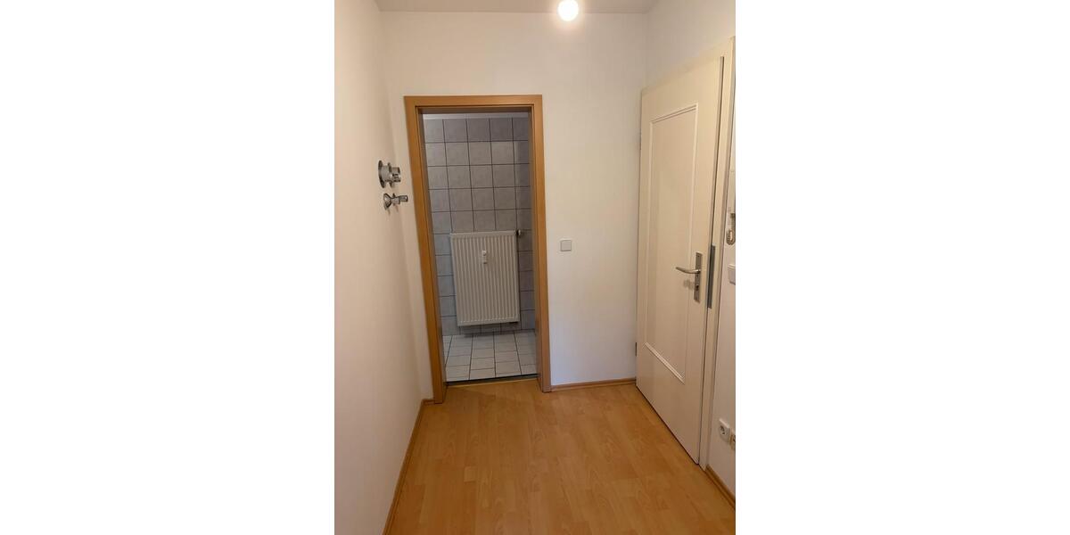 Etagenwohnung Sonneberg - 1 Zimmer, 30 m&sup2;, 190&euro; | Angebot:26187061