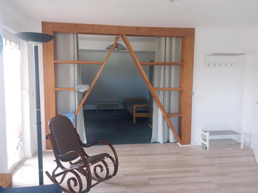 grosses Helles und ruhiges WG Zimmer mit Balkon