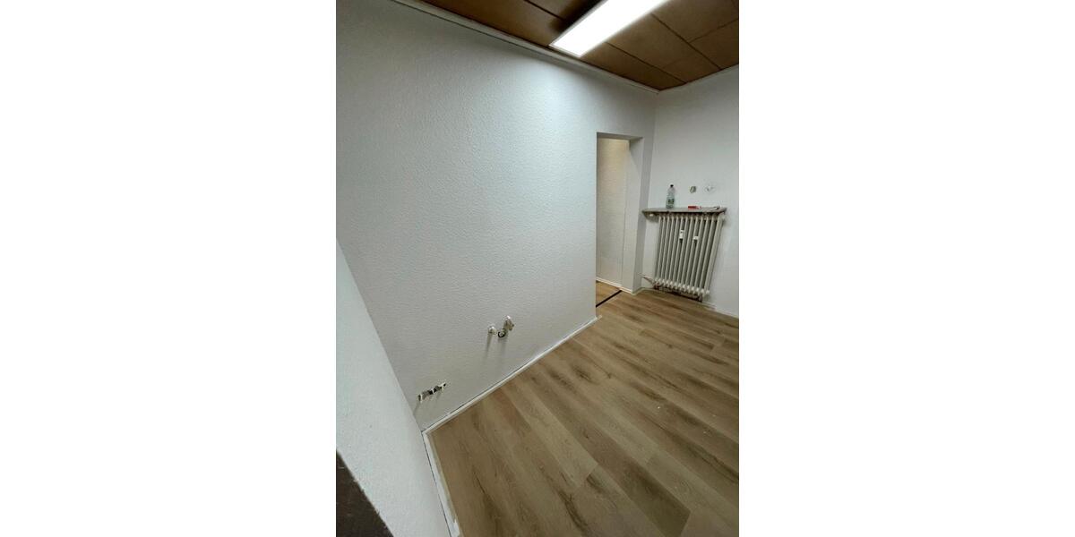 Erdgeschoßwohnung Warburg - 3 Zimmer, 95 m&sup2;, 600&euro; | Angebot:25988577