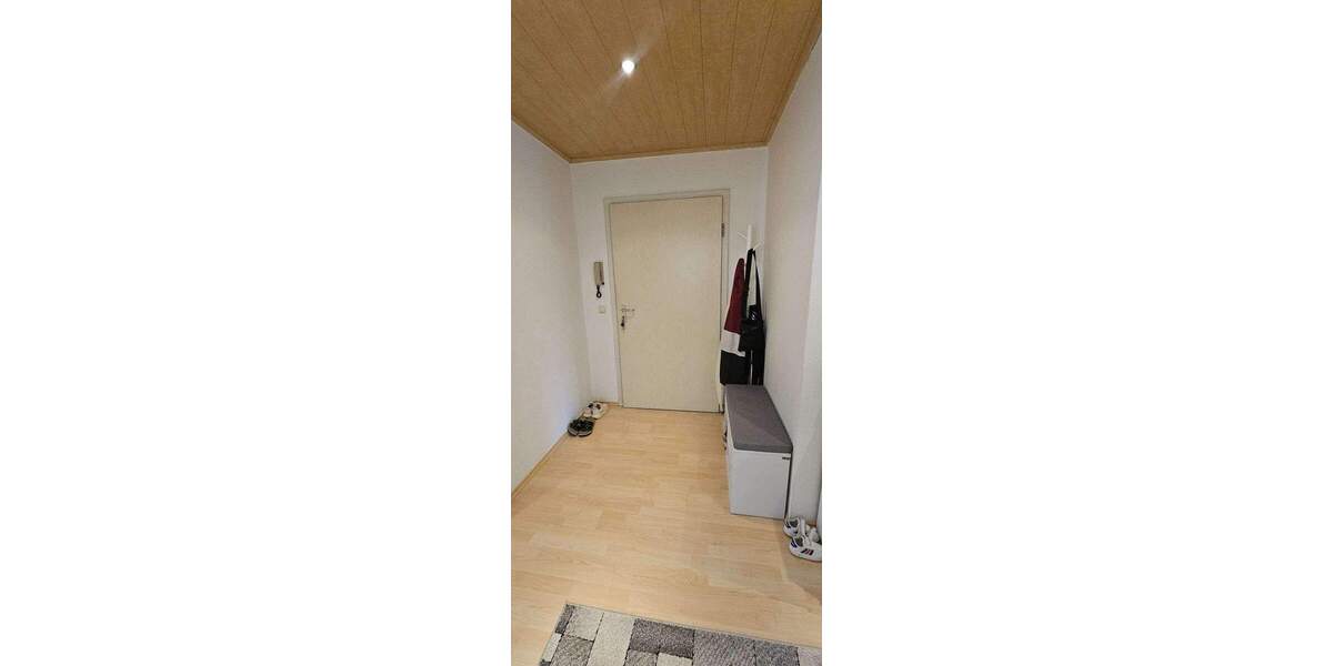 Großzügige 2-Zimmer-Wohnung auf 77 m² im 1. Obergeschoss in Auerbach 2 zimmer