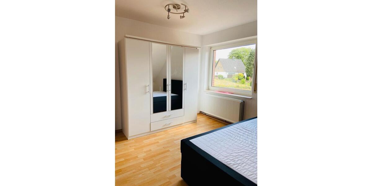 Wohnen auf Zeit Bad Eilsen - 4 Zimmer, 120 m&sup2;, 350&euro; | Angebot:26535744