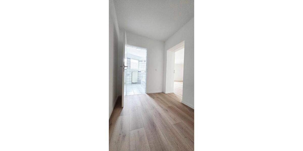 Etagenwohnung Bornheim - 2 Zimmer, 88 m&sup2;, 1.095&euro; | Angebot:26060431