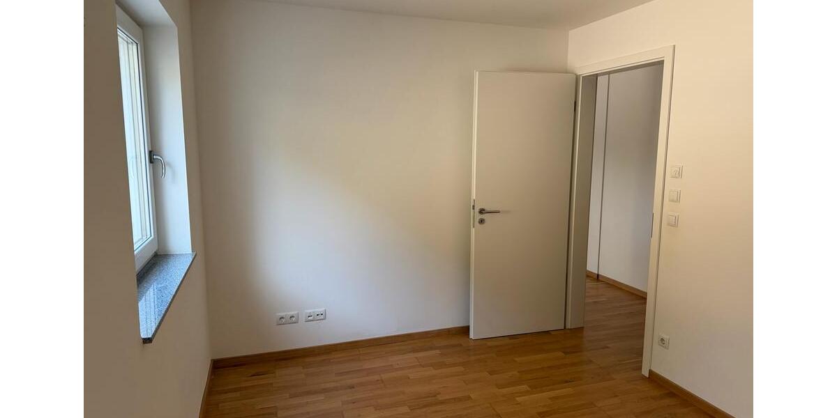 Erdgeschoßwohnung Passau Mühltal - 3 Zimmer, 100 m&sup2;, 1.280&euro; | Angebot:26660065