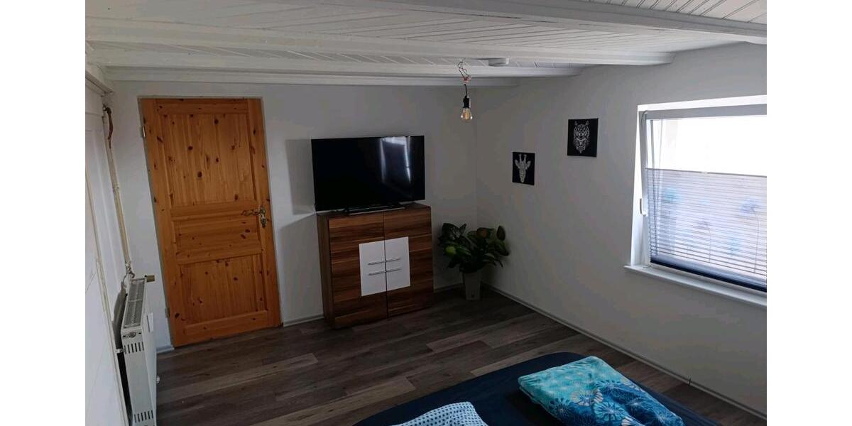Etagenwohnung Görwihl - 6 Zimmer, 175 m&sup2;, 1.500&euro; | Angebot:26423402