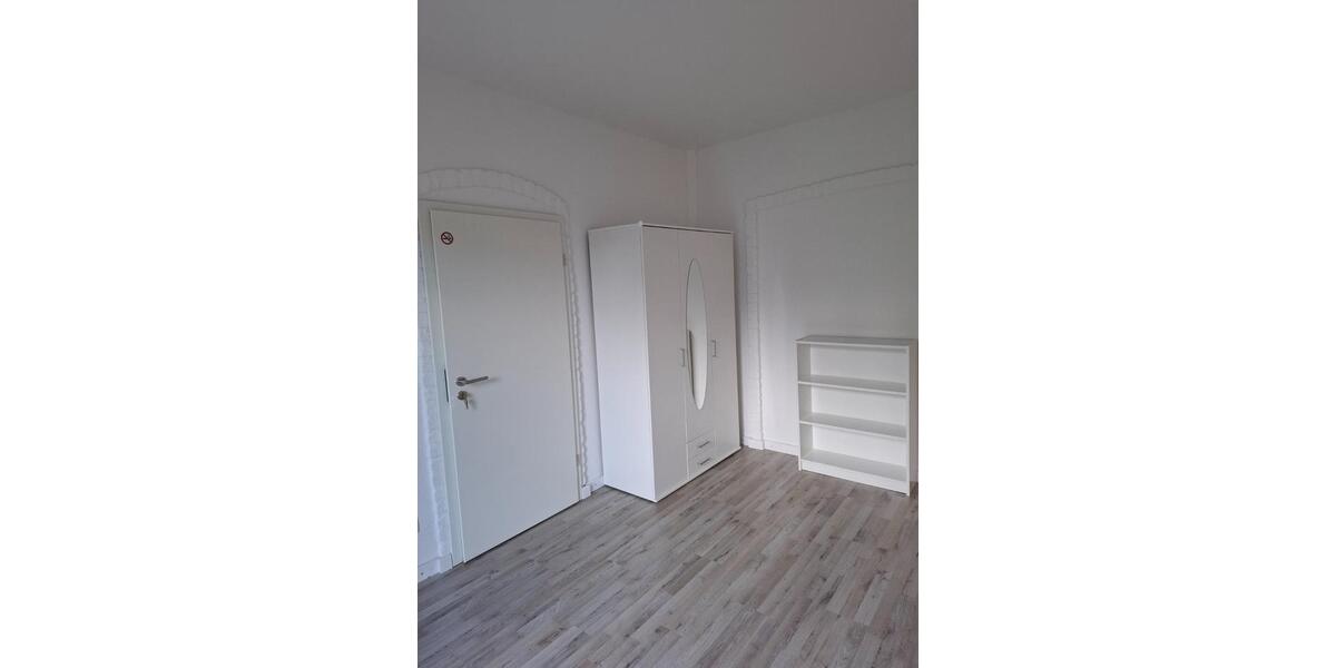 Etagenwohnung Kleve - 1 Zimmer, 14 m&sup2;, 450&euro; | Angebot:24680687