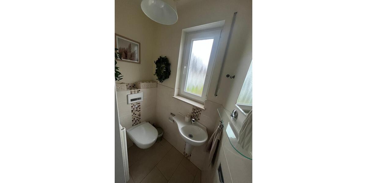 Etagenwohnung Bebra - 4 Zimmer, 120 m&sup2;, 1.280&euro; | Angebot:26214813