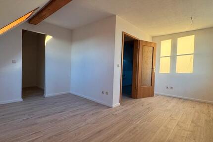 Wohnung Sandersdorf-Brehna Glebitzsch - 1 Zimmer, 48 m&sup2;, 350&euro; | Angebot:27627767