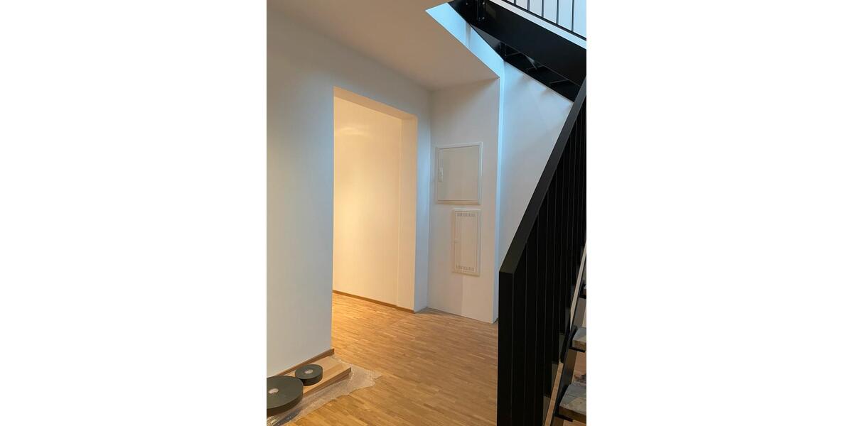 Doppelhaushälfte Plochingen - 3 Zimmer, 113 m&sup2;, 2.000&euro; | Angebot:24681829