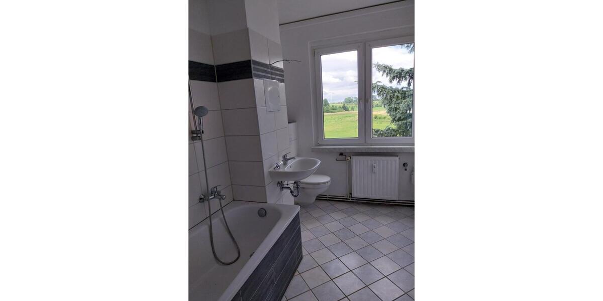 Etagenwohnung Ostrau - 4 Zimmer, 81 m&sup2;, 487&euro; | Angebot:23297204