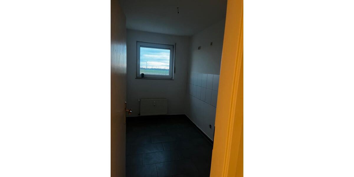 Etagenwohnung Sandersdorf-Brehna Brehna - 4 Zimmer, 91 m&sup2;, 960&euro; | Angebot:24658614