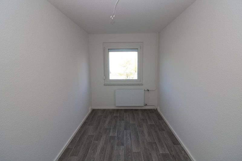 Etagenwohnung Freiberg Freiberg West - 3 Zimmer, 68 m&sup2;, 439&euro; | Angebot:25899901