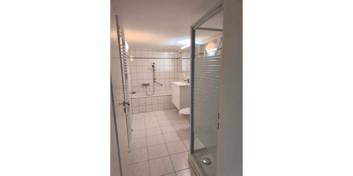Erdgeschoßwohnung Troisdorf - 3 Zimmer, 60 m&sup2;, 740&euro; | Angebot:24830819