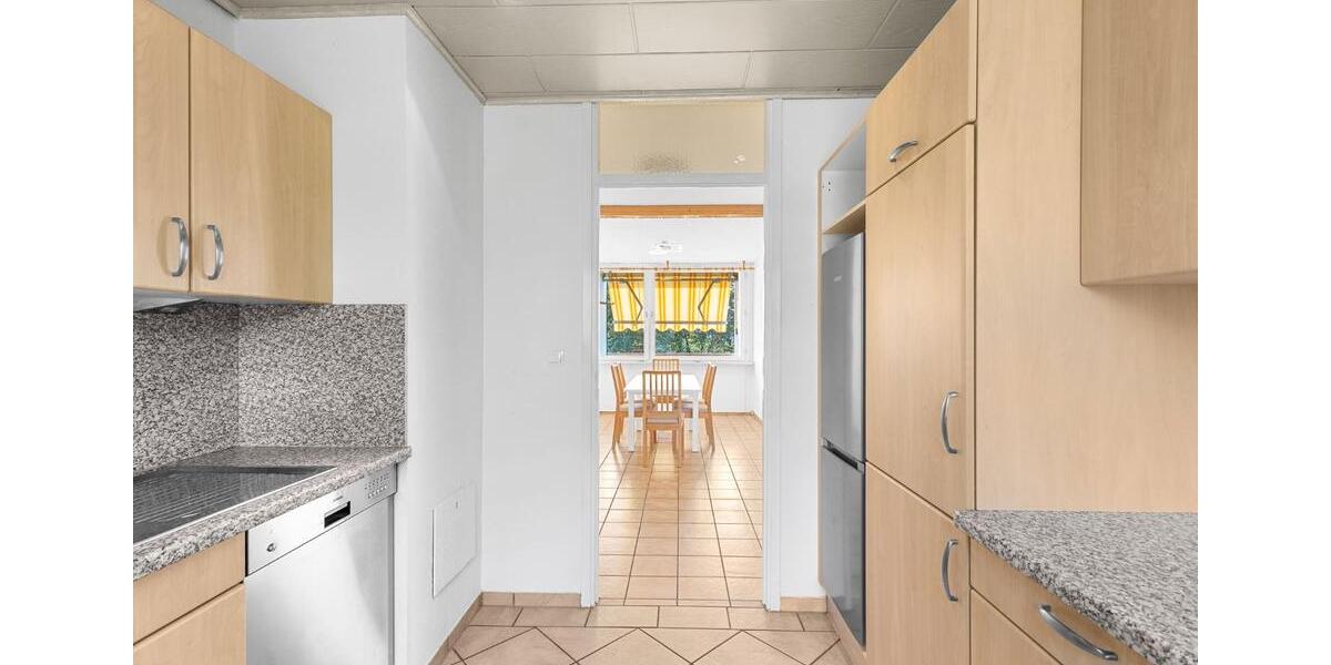 Bright, cozy, partially furnished shared room (12 sqm) 1 zimmer