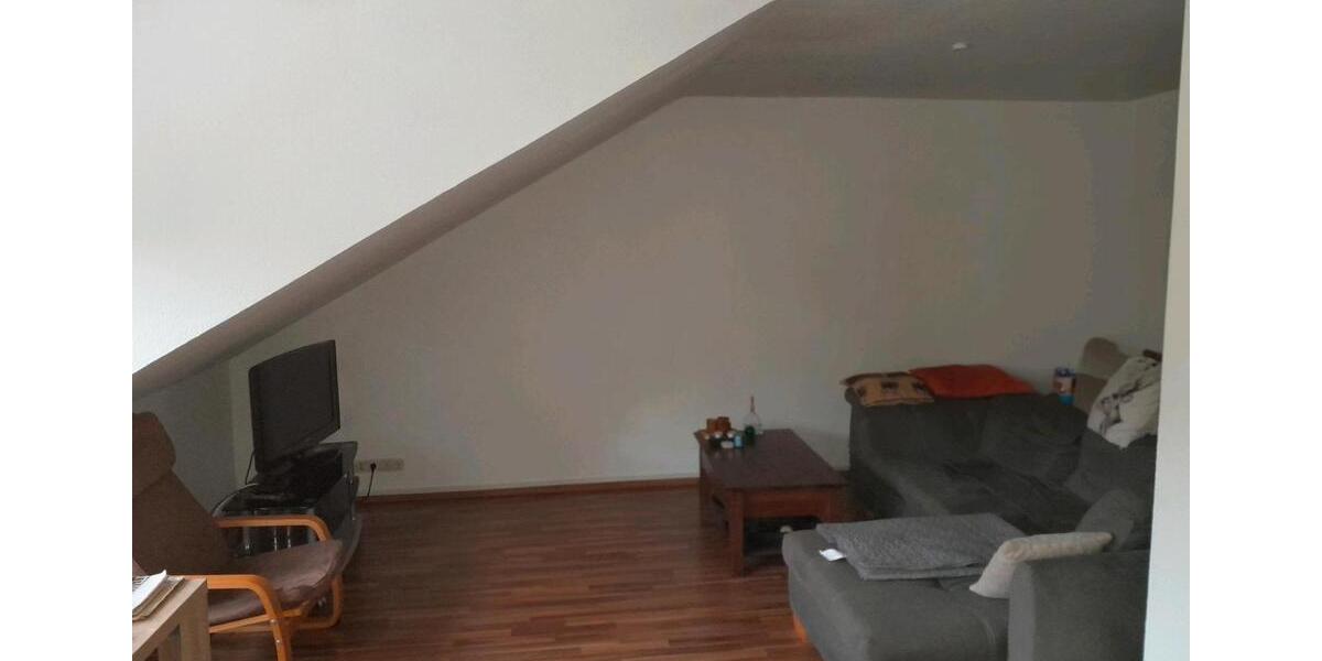 Dachgeschoßwohnung Osterode am Harz - 2 Zimmer, 75 m&sup2;, 671&euro; | Angebot:24919067