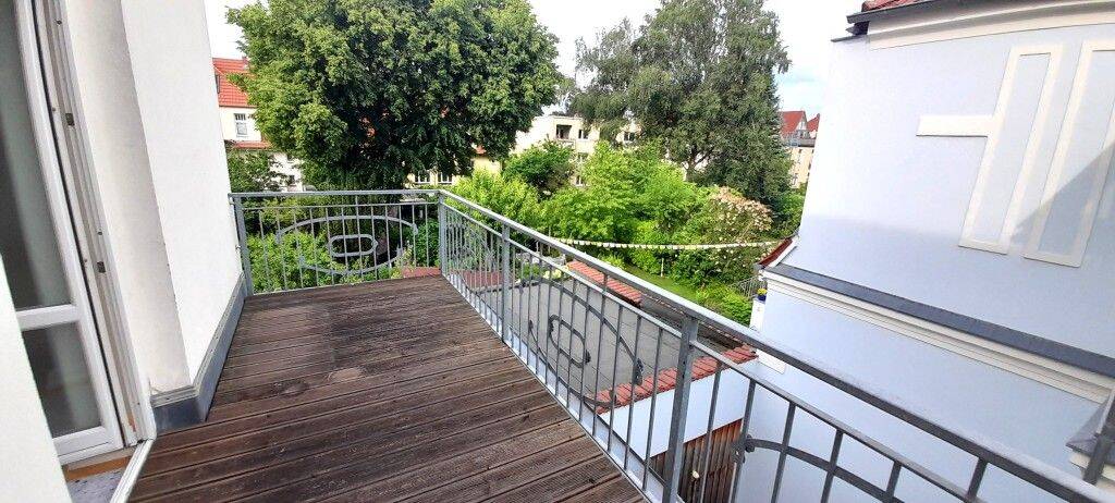Etagenwohnung Rostock Stadtmitte - 3 Zimmer, 127 m&sup2;, 1.600&euro; | Angebot:26840859