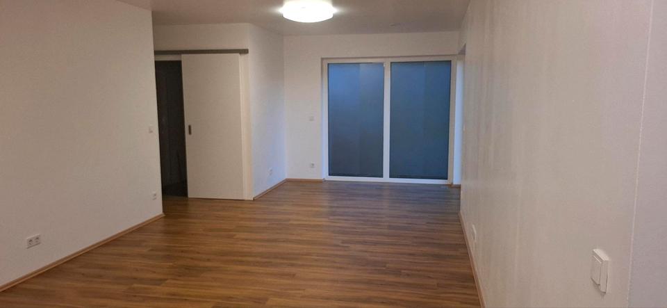 Erdgeschoßwohnung Freisen - 2 Zimmer, 53 m&sup2;, 670&euro; | Angebot:26169569