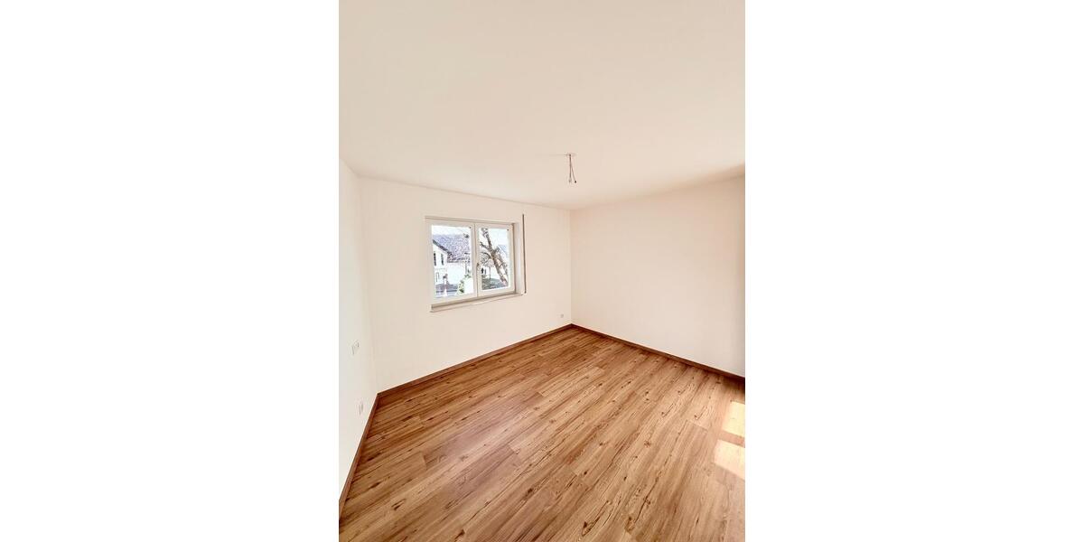 Einfamilienhaus Dürrlauingen - 5 Zimmer, 135 m&sup2;, 1.700&euro; | Angebot:24420709