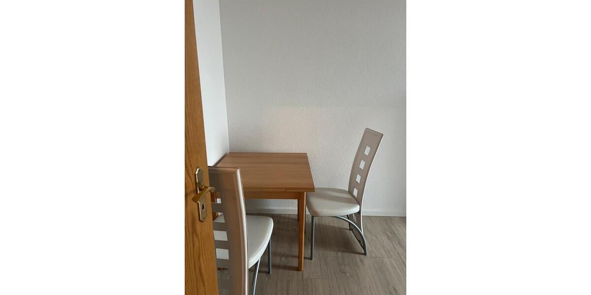 Wohnen auf Zeit Gera Alt-Bieblach - 2 Zimmer, 59 m&sup2;, 283&euro; | Angebot:24866340