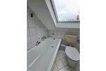 Gemütliche, renovierte 2,5-Zimmer-Wohnung im Dachgeschoss 2 zimmer