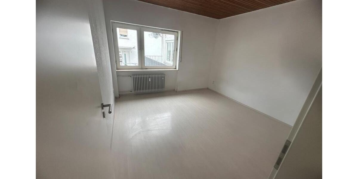 Etagenwohnung Ransbach-Baumbach Baumbach - 4 Zimmer, 119 m&sup2;, 1.100&euro; | Angebot:26033606