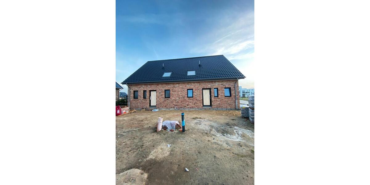 Doppelhaushälfte Wanna - 4 Zimmer, 102 m&sup2;, 1.380&euro; | Angebot:25131406