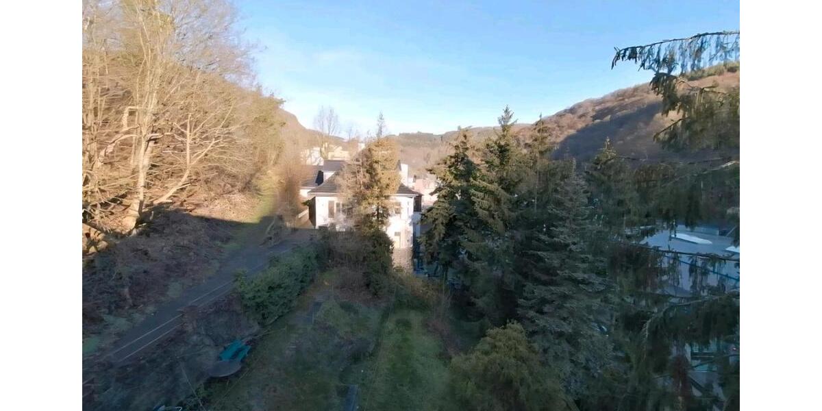 Dachgeschoßwohnung Köln Mülheim - 3 Zimmer, 62 m&sup2;, 375&euro; | Angebot:25162088