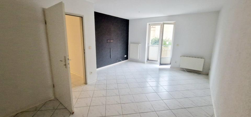 Etagenwohnung Sangerhausen - 2 Zimmer, 51 m&sup2;, 350&euro; | Angebot:26349746