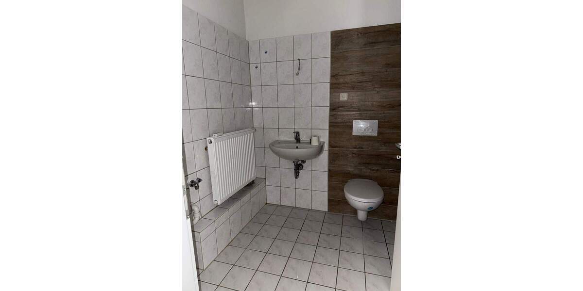 Etagenwohnung Meißen Cölln - 3 Zimmer, 56 m&sup2;, 350&euro; | Angebot:25770048