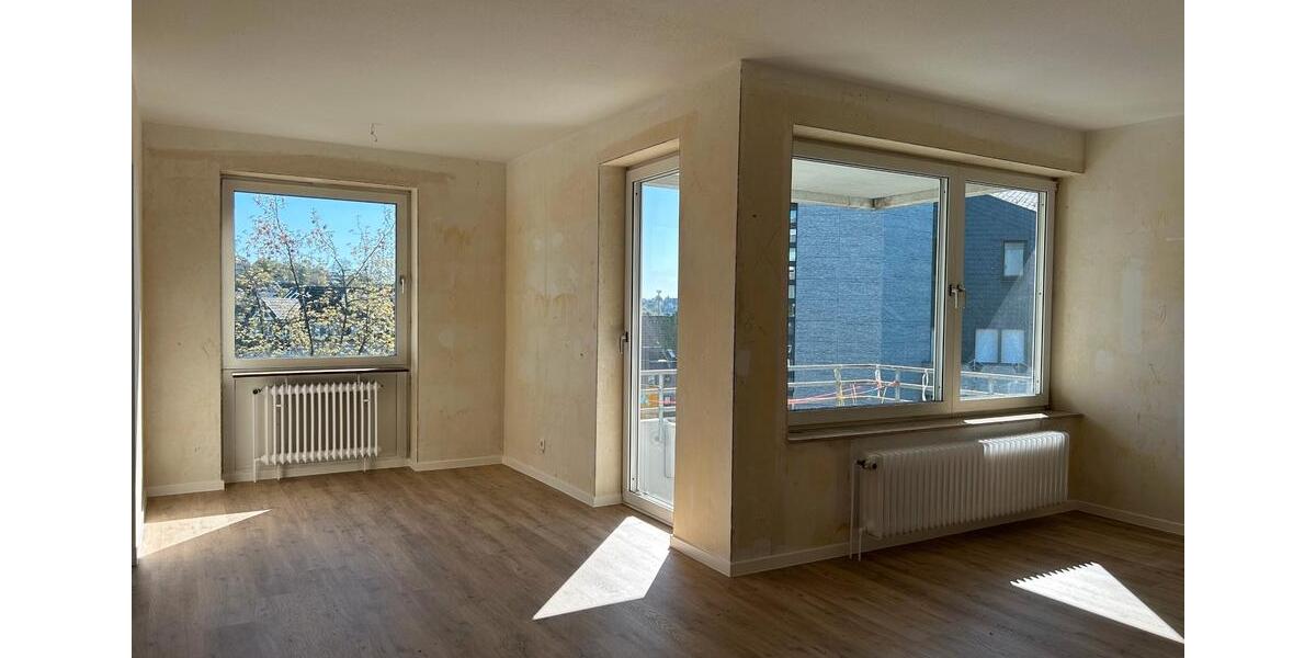 Etagenwohnung Remscheid - 2 Zimmer, 62 m&sup2;, 369&euro; | Angebot:25570076