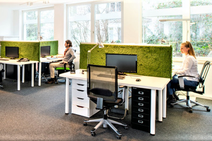 Freie Arbeitsplätze mit einem exzellenten Blick über Stuttgart - All-in-Miete zimmer