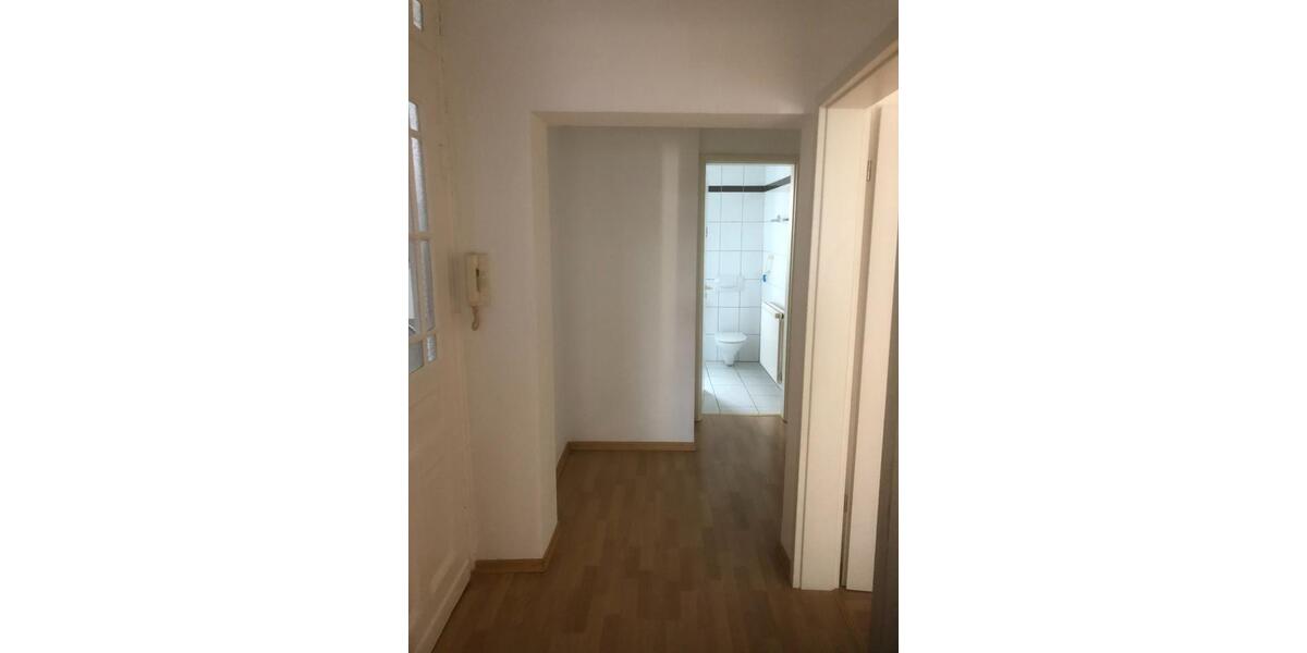 Helle schöne EG Wohung mit Balkon in Bad Oeynhausen zu vermieten 2 zimmer