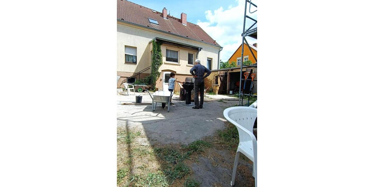 Etagenwohnung Milower Land - 10 Zimmer, 300 m&sup2;, 700&euro; | Angebot:26214529